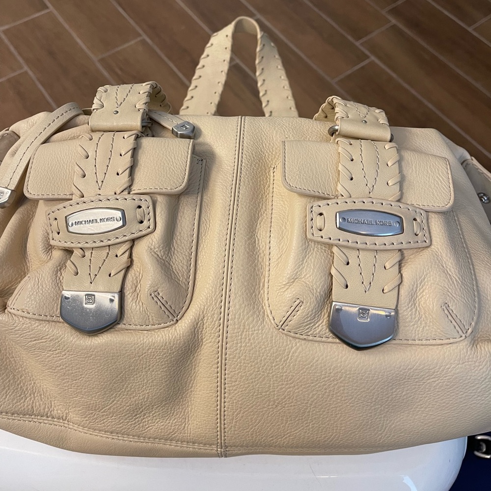 Brand New Michael Kors Palm Beach Satchel in perfect condition.